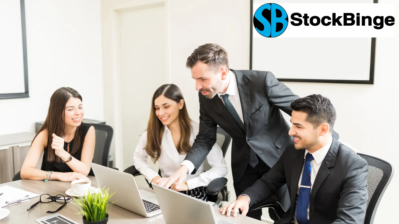 Steadfast Group Ltd (ASX:SDF)